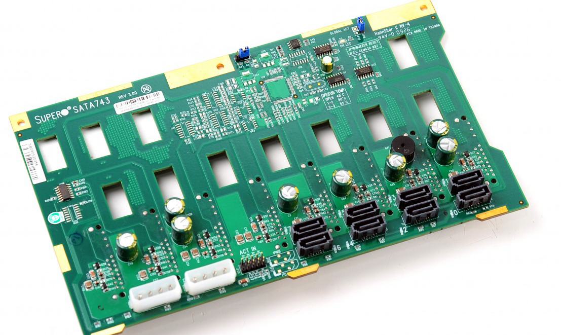 Supermicro Accessories CSE-SATA-743