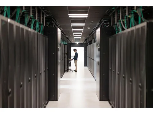 Hewlett Packard Enterprise HPE InfiniBand NDR Ethernet 400G QSFP112